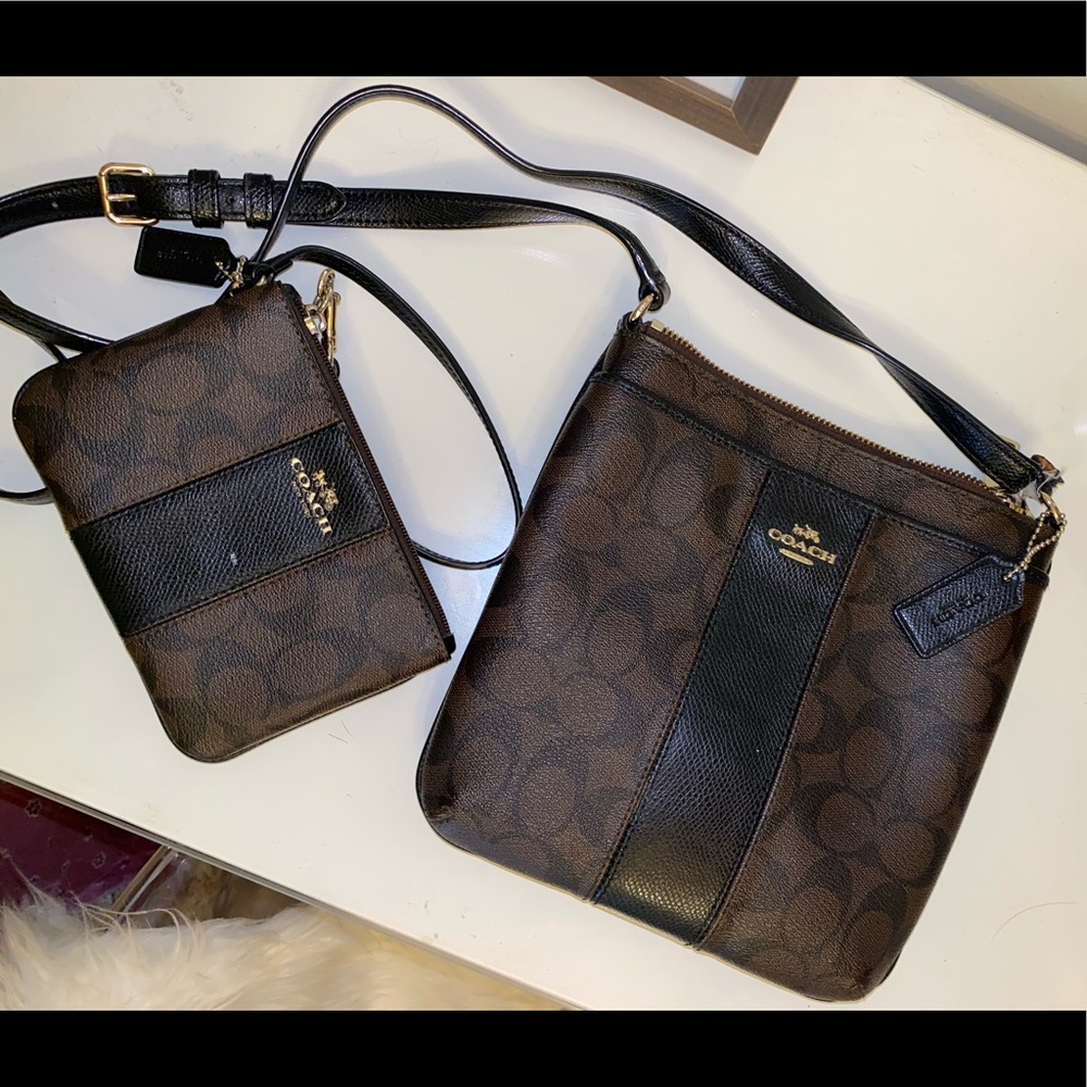 Coach purse & matching wristlet